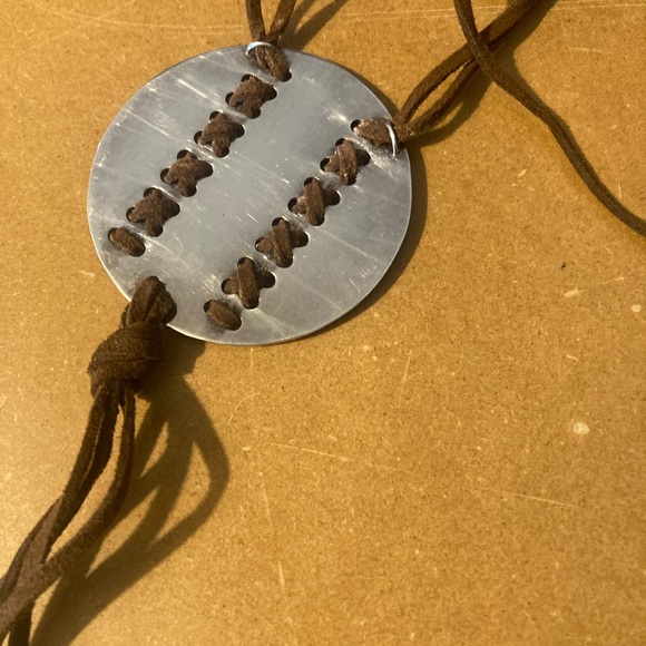 Clio Bleu silver plated pendant on suede strap. By Reminiscence made in France - Picture 4 of 7